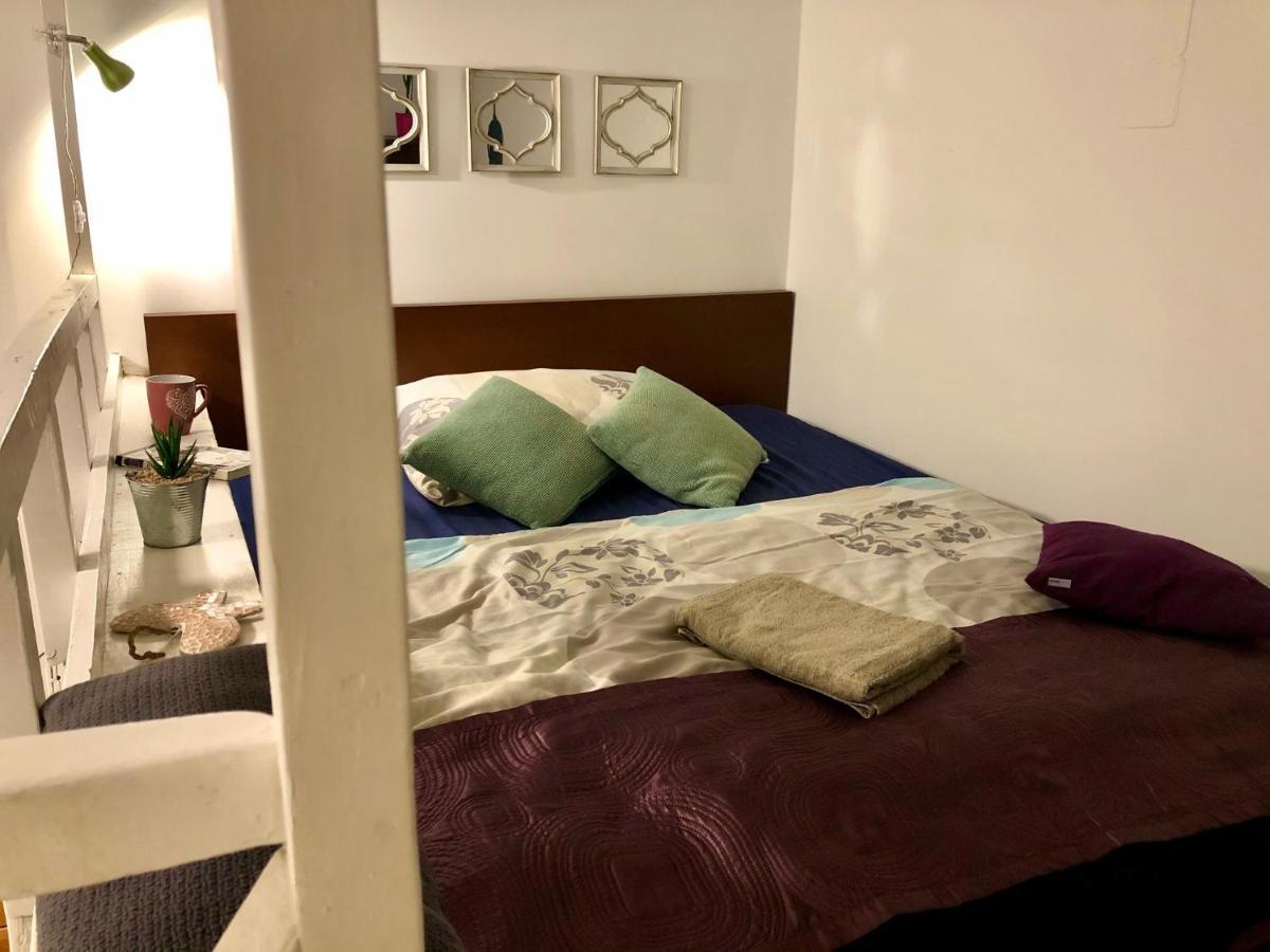 Zen Hostel By Central Market Будапеща Екстериор снимка