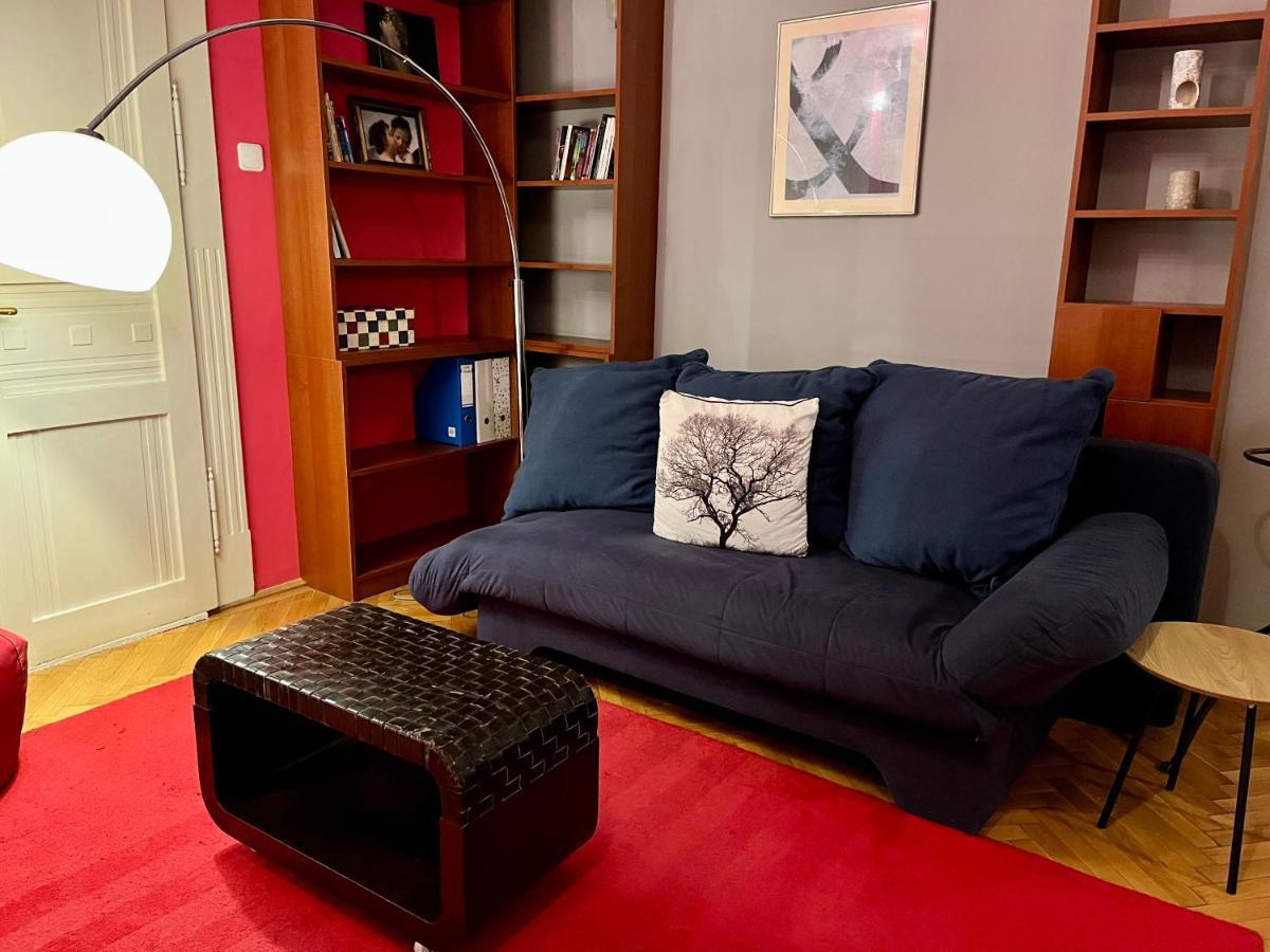 Zen Hostel By Central Market Будапеща Екстериор снимка