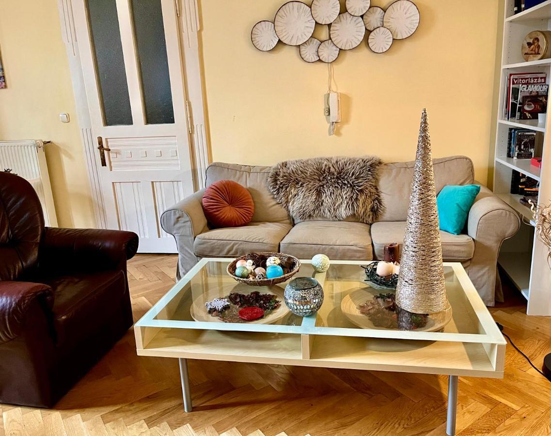 Zen Hostel By Central Market Будапеща Екстериор снимка