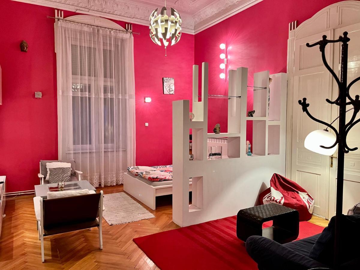 Zen Hostel By Central Market Будапеща Екстериор снимка