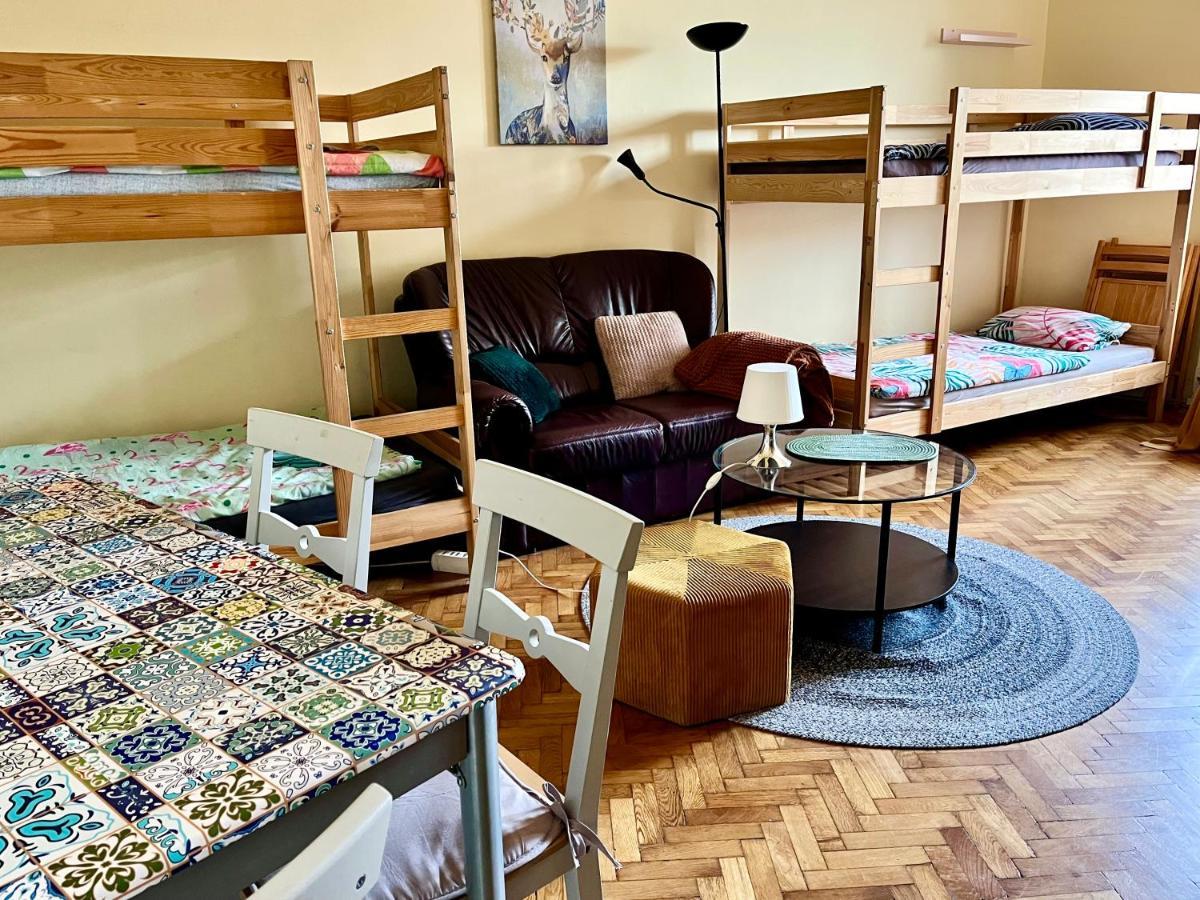 Zen Hostel By Central Market Будапеща Екстериор снимка