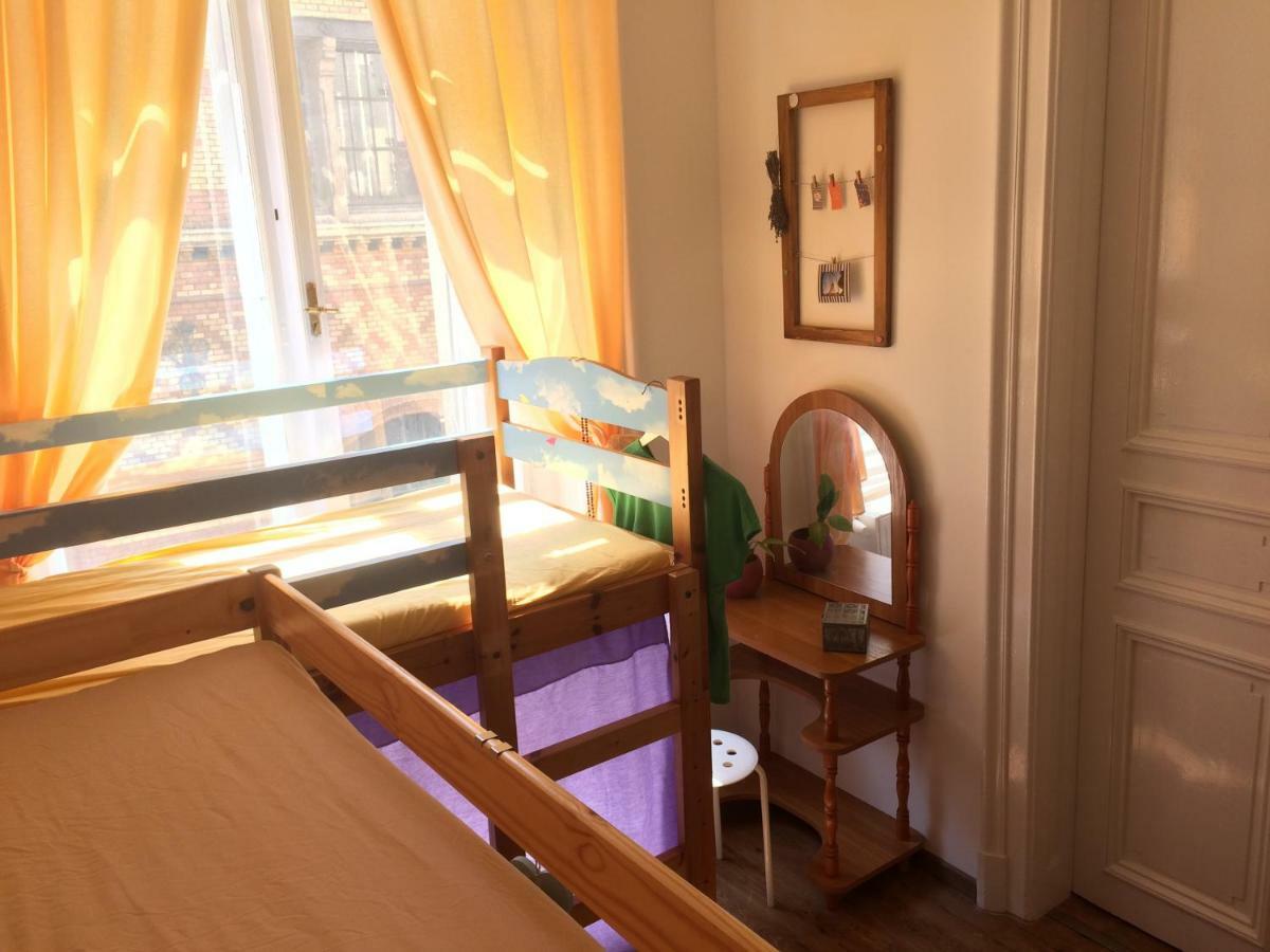 Zen Hostel By Central Market Будапеща Екстериор снимка
